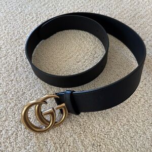 Authentic women’s Gucci belt. Size 85
